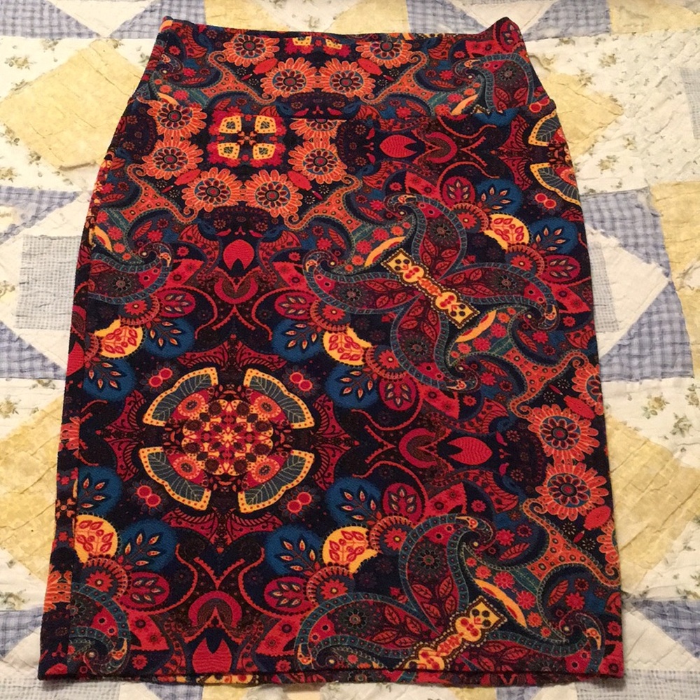 Lularoe Cassie Pencil Skirt Size S